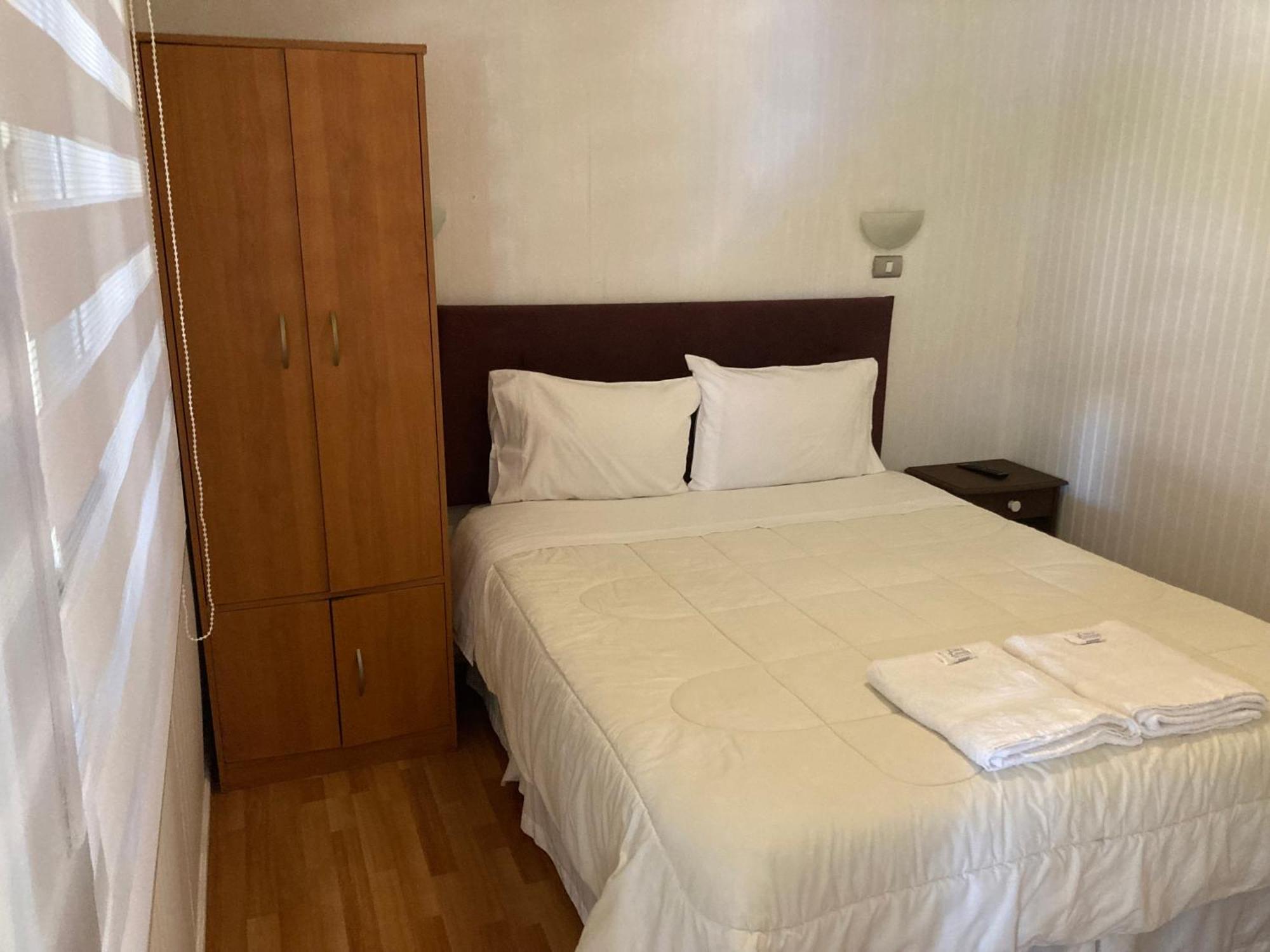 Hostal Argentina Осорно Экстерьер фото